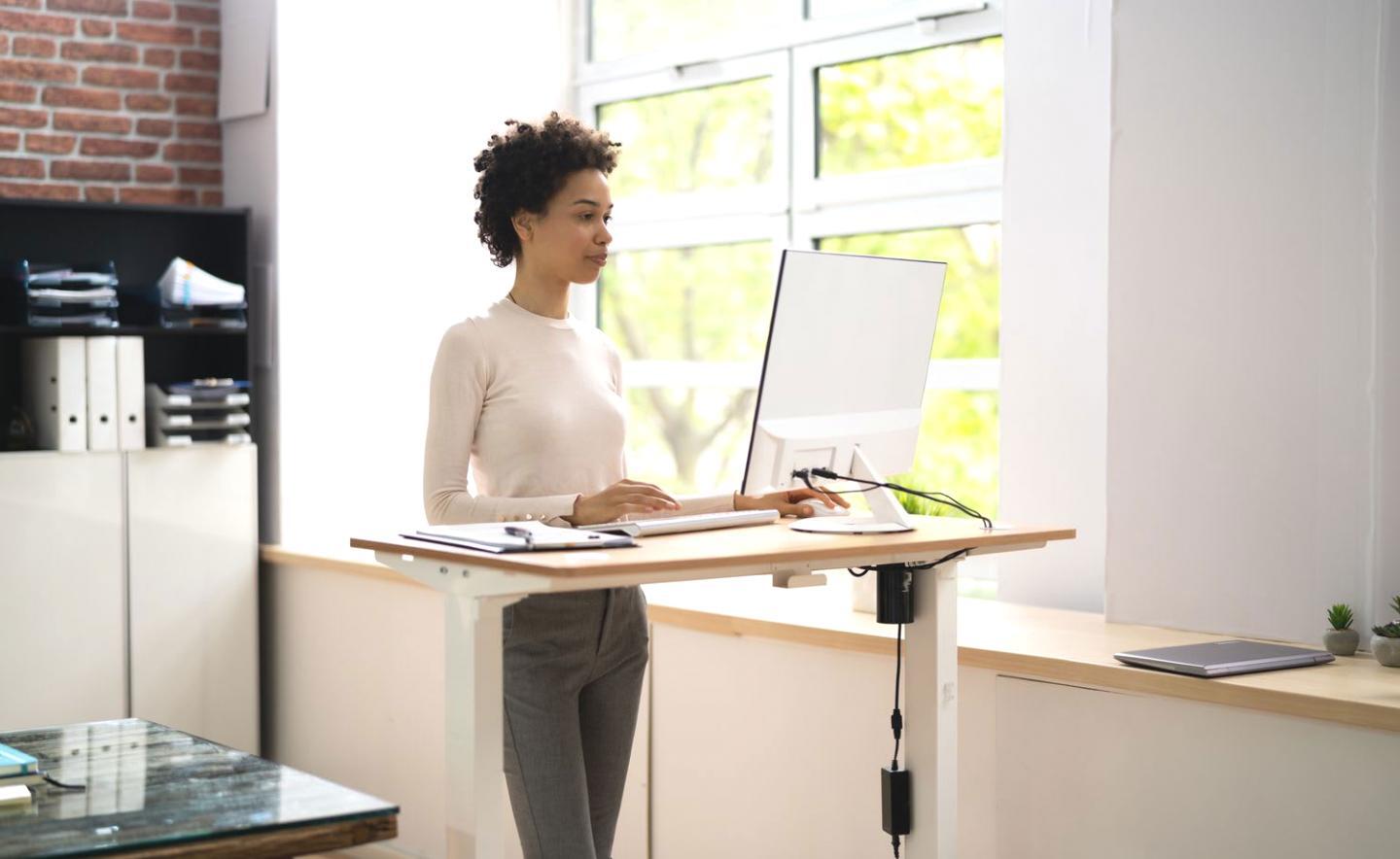 Instructor reviewing student progress during virtual learning session